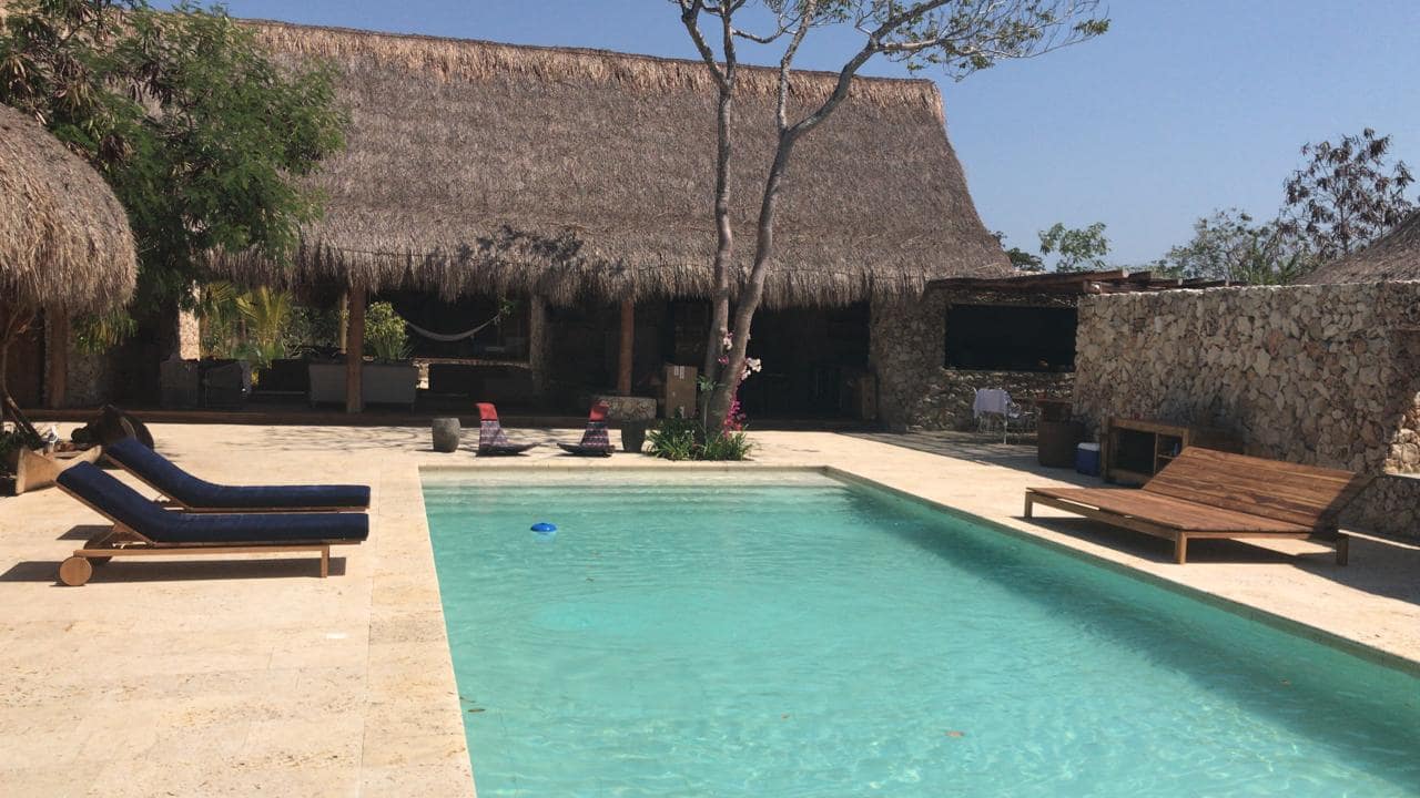 PRIVATE HOUSE